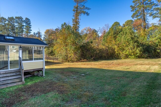 Building Photo - Welcome to this charming 4-bedroom, 2.5-bathroom home located in Durham, NC.!