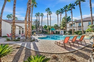 Building Photo - Pacific Legends 2 Bed Condo Near Pool