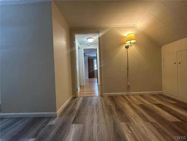 Building Photo - 3 Wills Dr