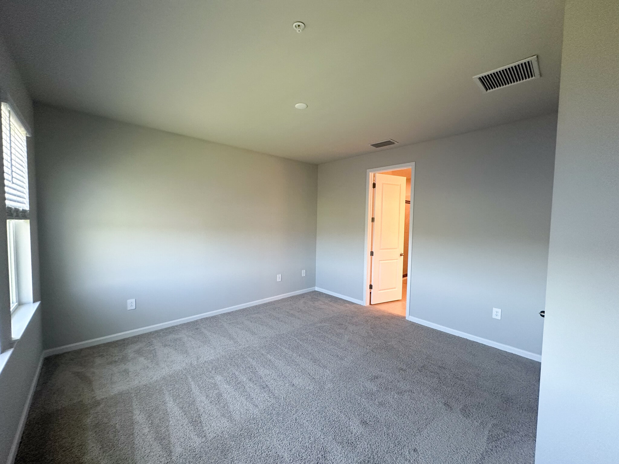 Building Photo - 4551 Arboretum Cir