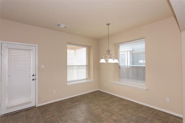 Building Photo - 10509 Wylie Dr