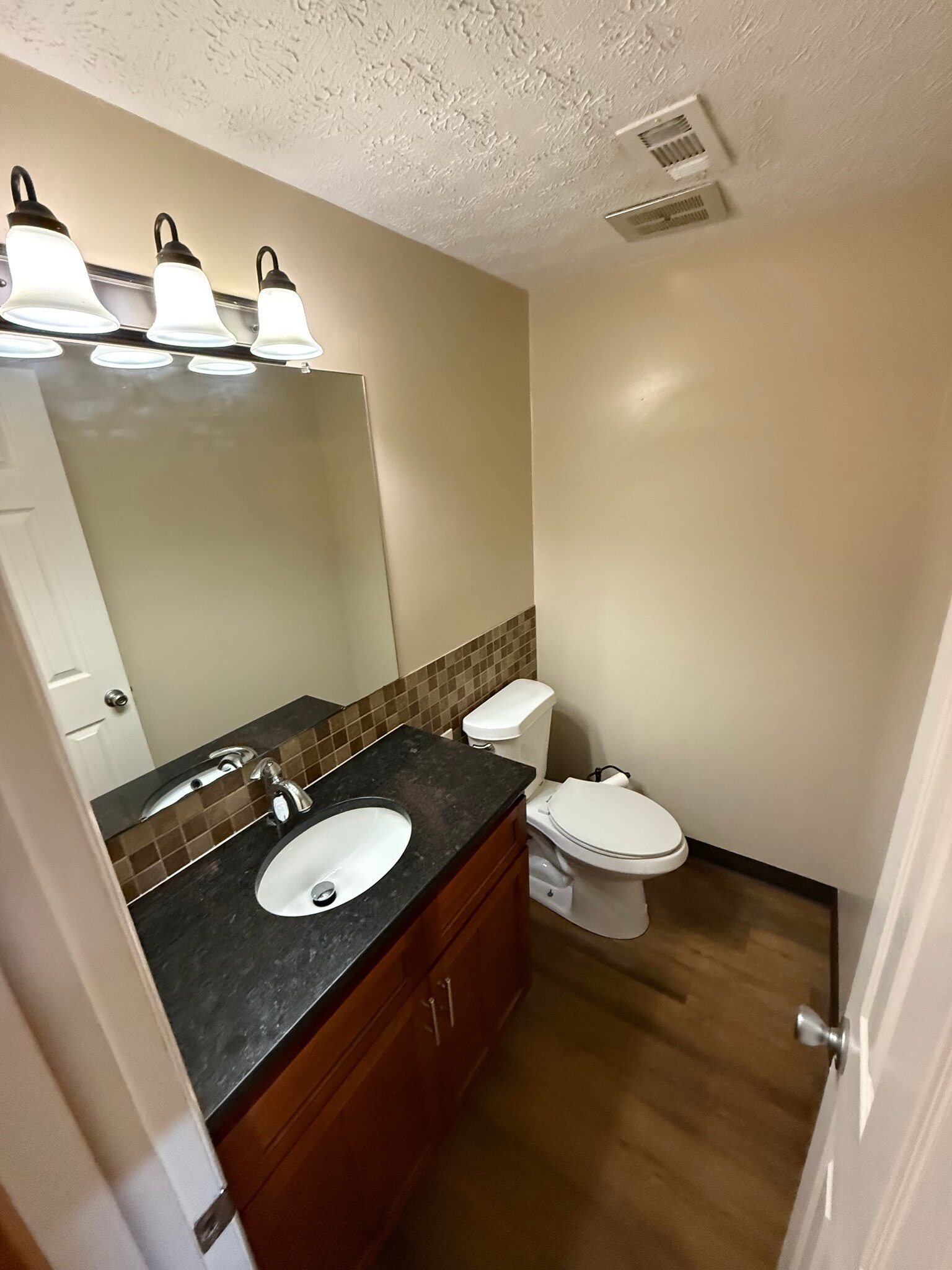 Building Photo - 2965 Columbus St