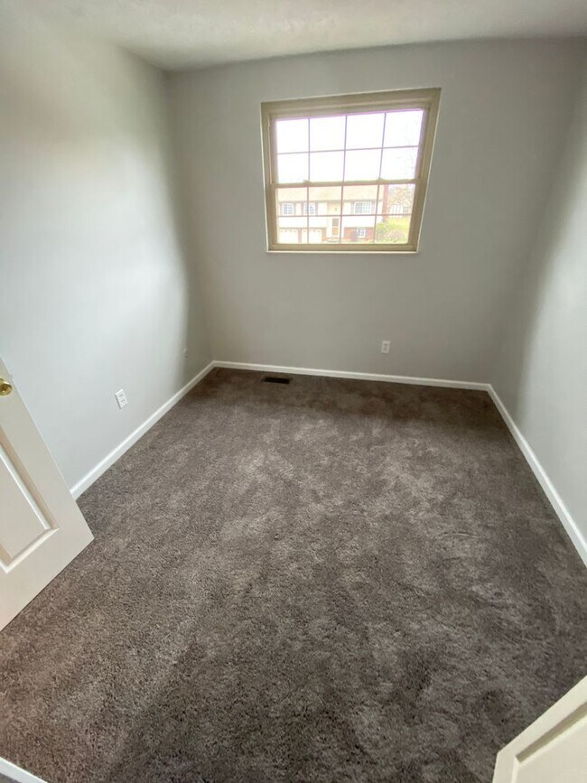 Building Photo - Modern 3-Bed, 2-Bath Home with New Kitchen & Upgrades