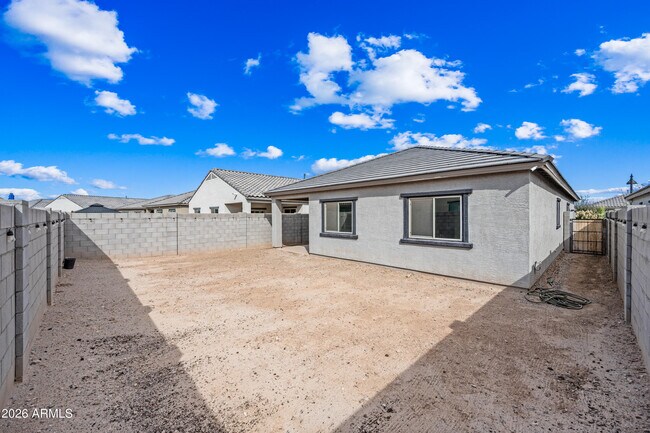 Building Photo - 43733 Buckhorn Trl