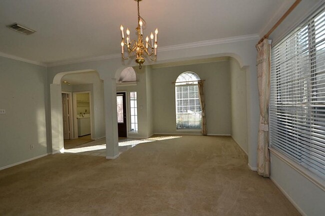 Building Photo - 15307 Amesbury Ln