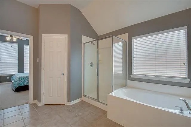 Master Bath - 2929 Aurora Mist Dr