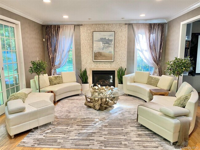 Building Photo - 24 Wilafra Pl