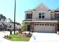 Building Photo - 1212 Nightshade Dr