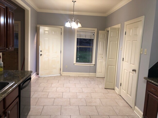 Building Photo - 38580 Red Bud Lane