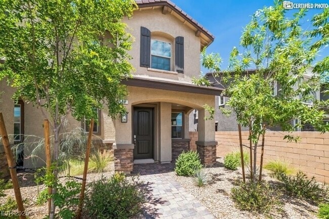 Primary Photo - 88 Kimberlite Dr