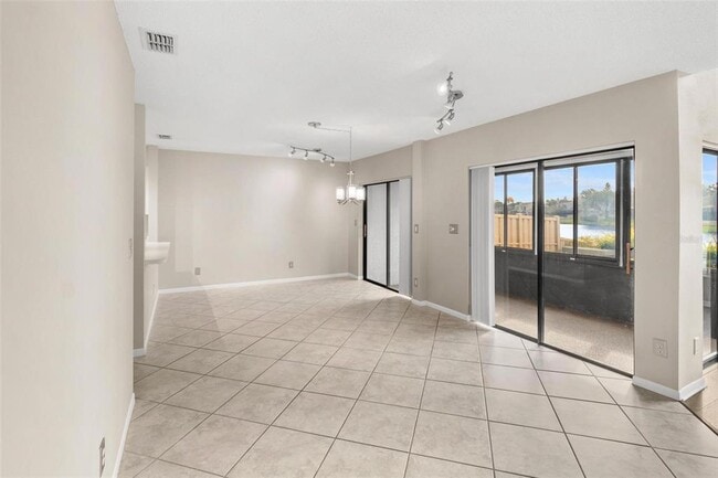 Building Photo - 846 Glades Ct