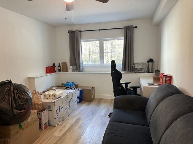 Building Photo - Newly Built! Spacious 4BR 2 Bath House