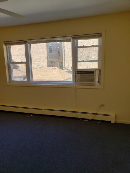 Bedroom #2 - 924 Warren Ave