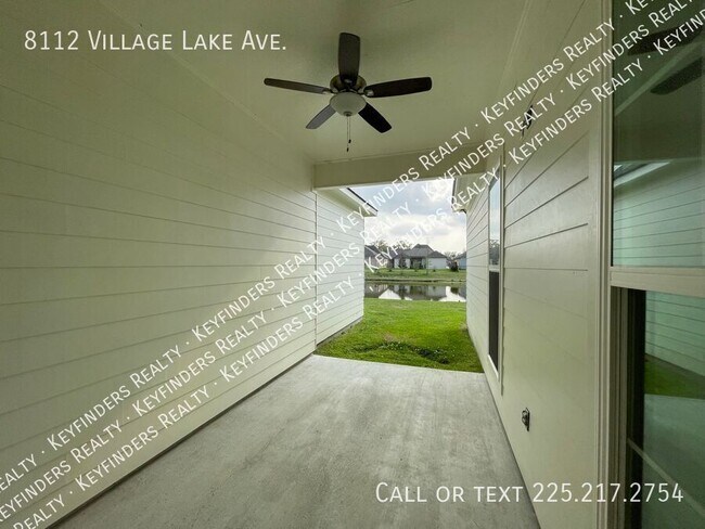 Building Photo - 8112 Village Lake Ave