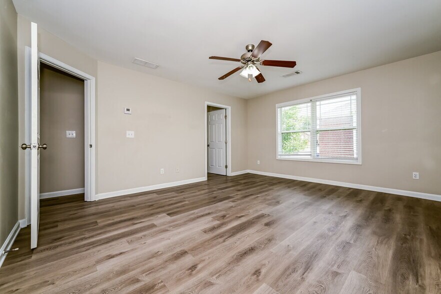 Building Photo - 1456 Arbor Pl Dr