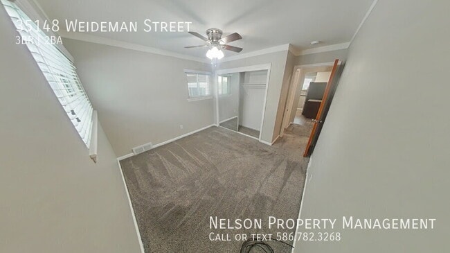 Building Photo - 35148 Weideman St