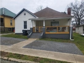 Building Photo - 1119 Hill St