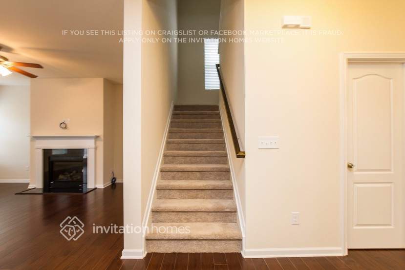 Building Photo - 186 Glastonbury Dr