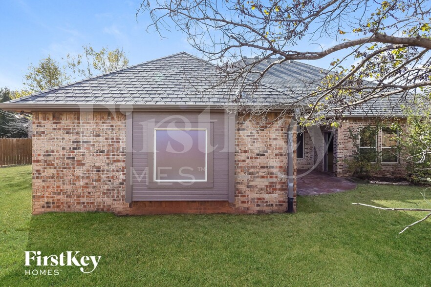 Building Photo - 4348 Gallant Fox Dr