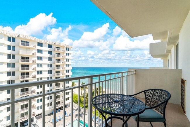 Building Photo - 2 br, 2 bath Condo - 3301 S Ocean Blvd Apt...