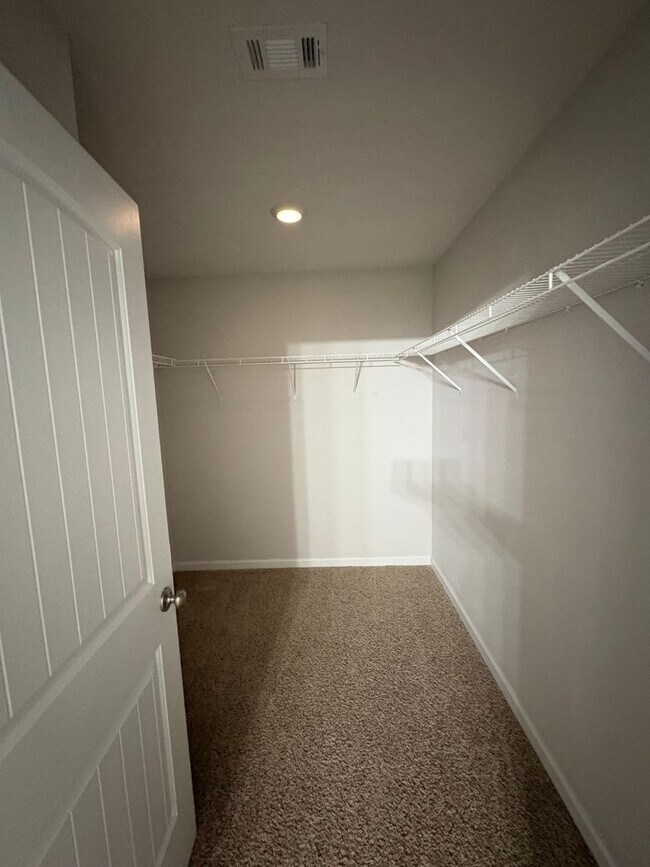 Building Photo - 3526 Sugar Maple Ln