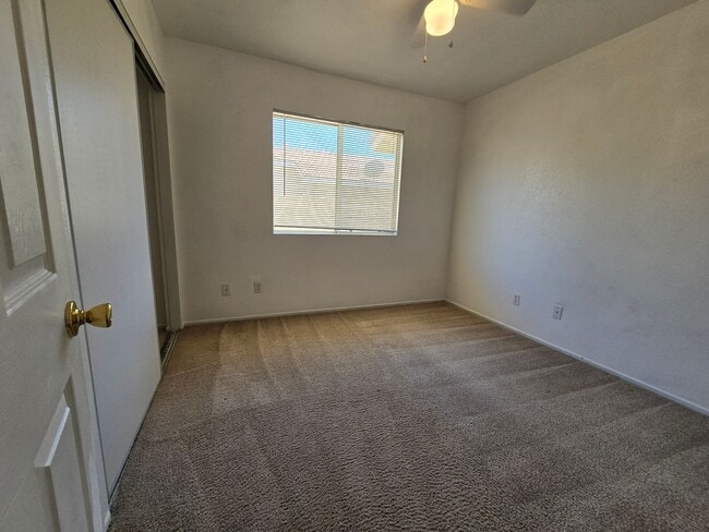 Building Photo - 4375 Portola Dr