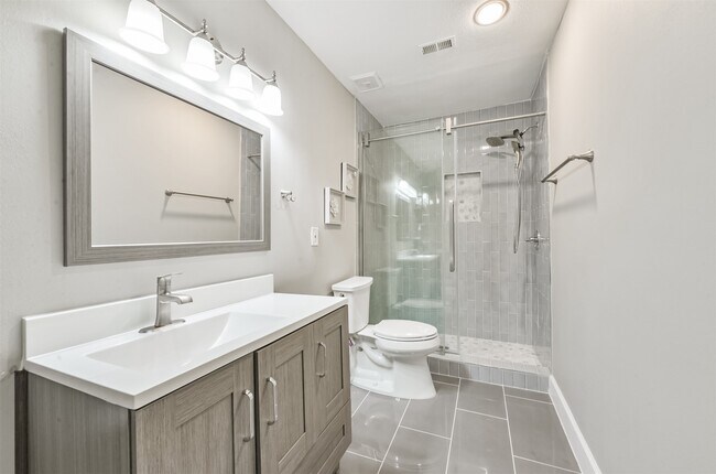 Building Photo - 14111 Misty Meadow Ln