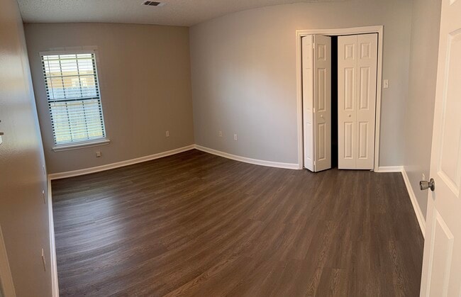 Building Photo - 16 Cypress Dr