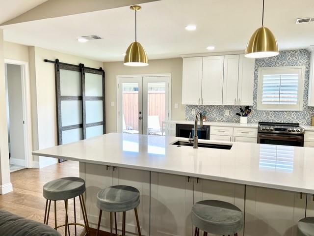 Building Photo - 2716 Glencliff Dr