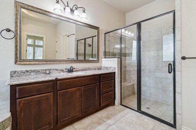 Building Photo - 944 Wilderness Oaks