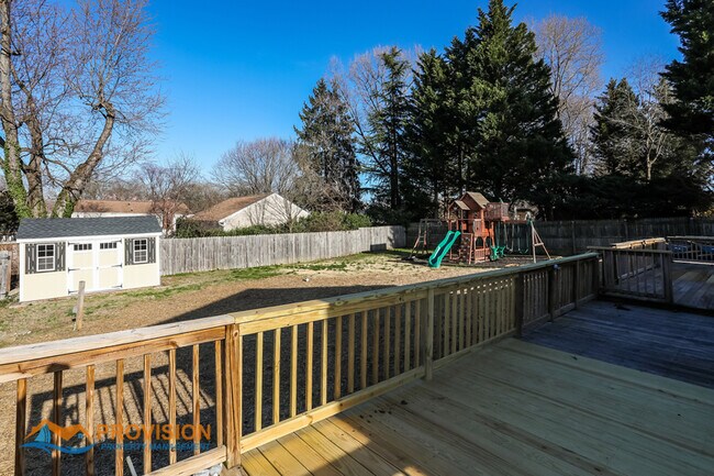 Building Photo - 3025 Rock Dr