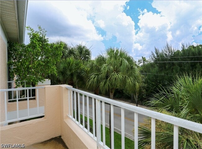 Building Photo - 1044 Woodshire Ln