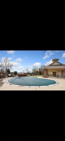 Building Photo - 10351 W Girton Dr