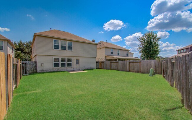 Building Photo - 23714 Legacy Oak St