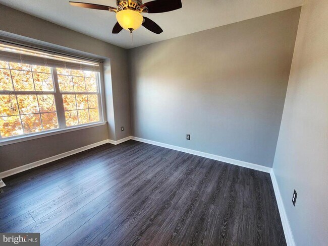 Building Photo - 2768 Fynamore Ln