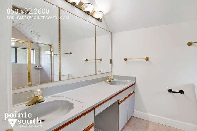 Building Photo - 13414 Valerie Dr