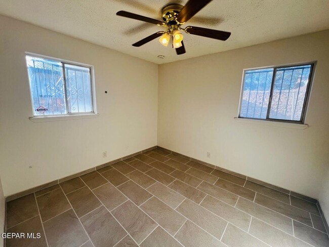 Building Photo - 9632 Montwood Dr