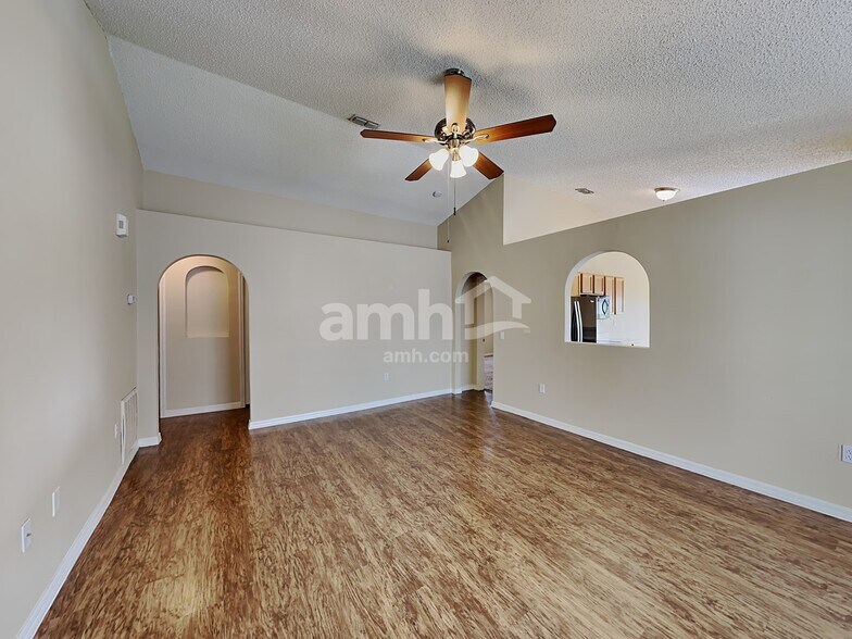 Building Photo - 6407 Tabogi Trl