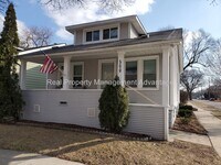 Building Photo - 500 E Troy St