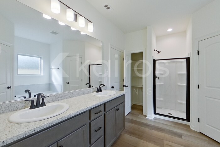 Building Photo - 110 Hendrix Rd