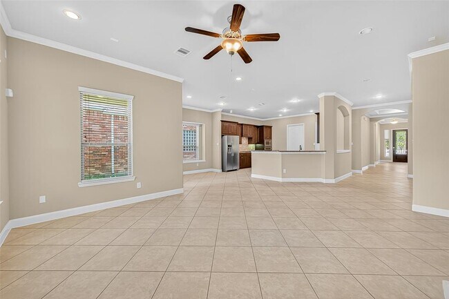 Building Photo - 4435 Calvet Forest Dr