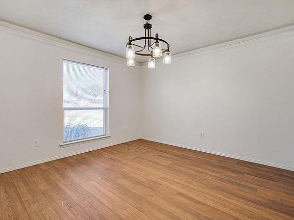 Building Photo - 1710 Hanover Dr