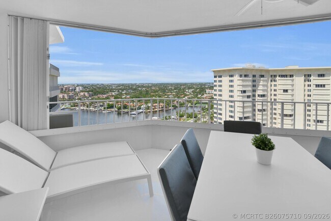 Building Photo - 550 S Ocean Blvd