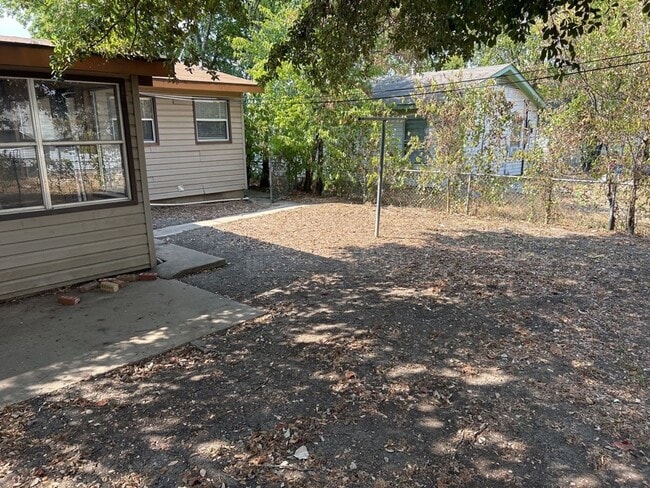 Building Photo - 804 Jefferies Ave, Killeen