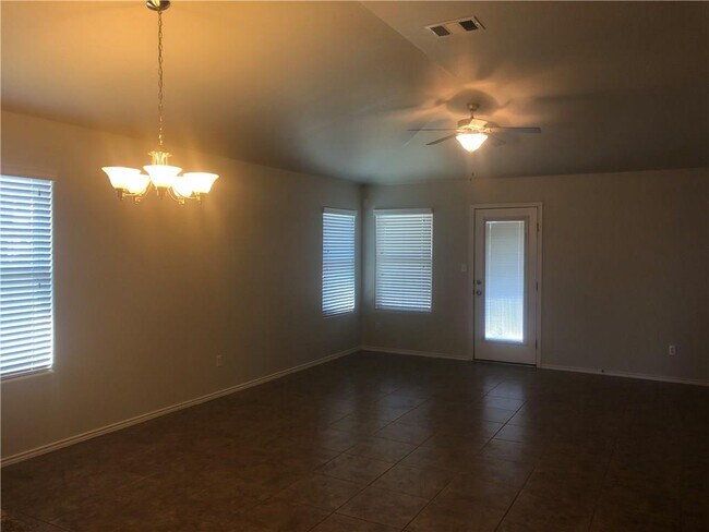 Building Photo - 188 Brockston Dr