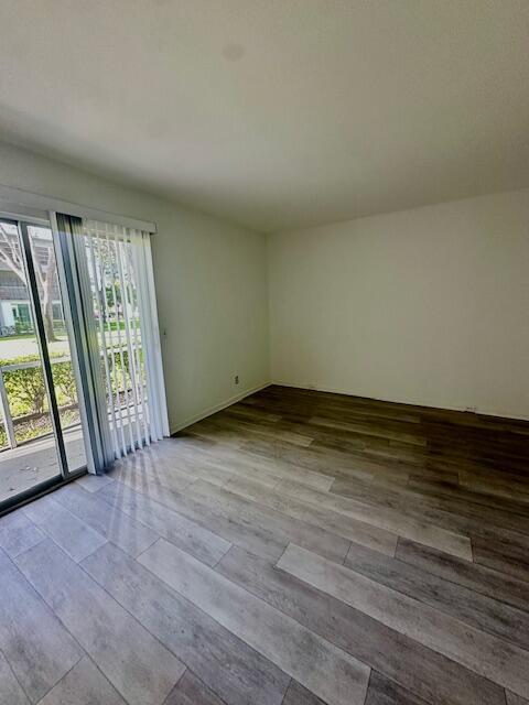 Building Photo - 212 Suffolk F