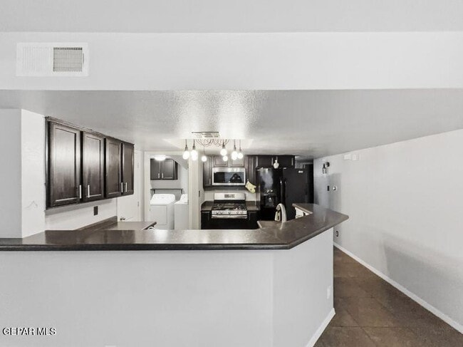 Building Photo - 13265 New Britton Dr