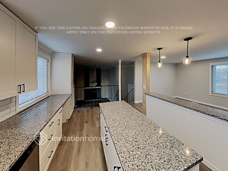 Building Photo - 2936 S Mobile Way