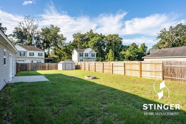 Building Photo - 28 Spearmint Cir