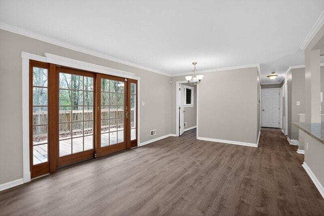 Building Photo - 8512 Rose Marie Dr